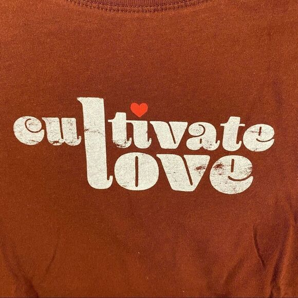 Universal Thread ‘Cultivate Love’ Cotton Short Sleeve Tee - Picture 3 of 5